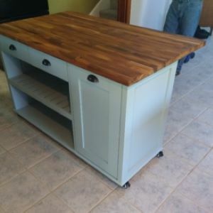 Kitchen Island blue with wood top